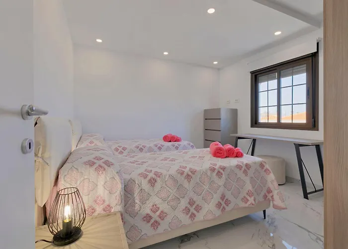 Adosado Sara En Fanabe Costa Adeje (Tenerife)